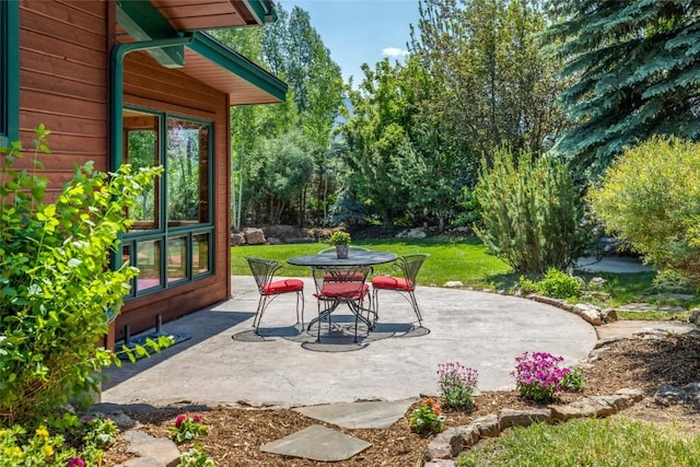 31650 Mt Werner Rd, Steamboat Springs, CO 80487 - view of patio / terrace featuring outdoor dining area