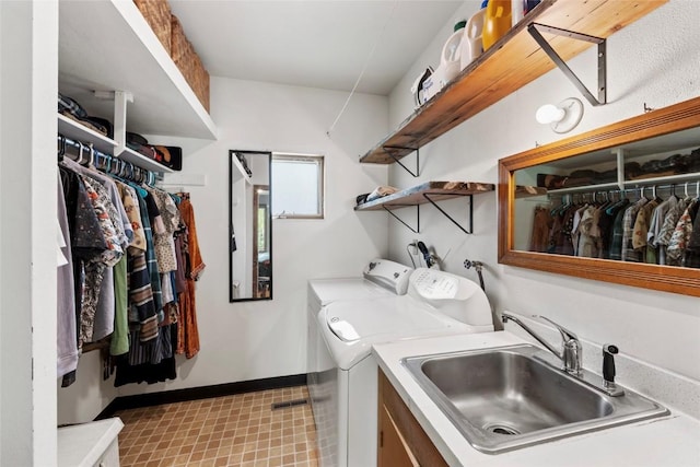 71 Barking Dog Rd, Silverthorne, CO 80498 - washroom featuring independent washer and dryer and baseboards