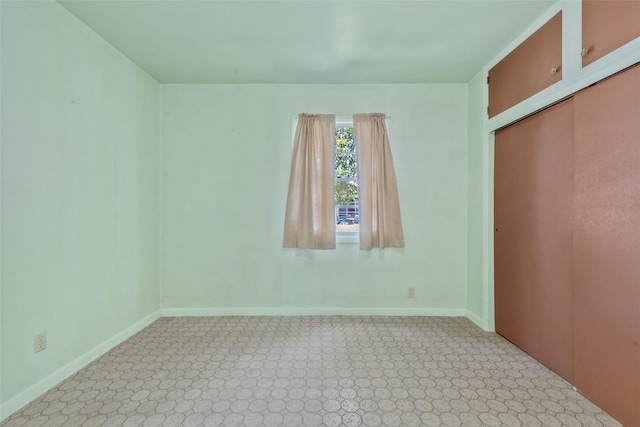 190 N Walnut St, Hayden, CO 81639 - unfurnished bedroom featuring baseboards and a closet