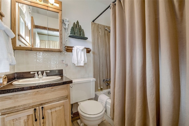full bath with shower / bath combination with curtain, backsplash, toilet, vanity, and tile walls