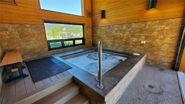 620 Tennis Club Rd Unit 1337, Keystone, CO 80435 - entry to storm shelter featuring a hot tub