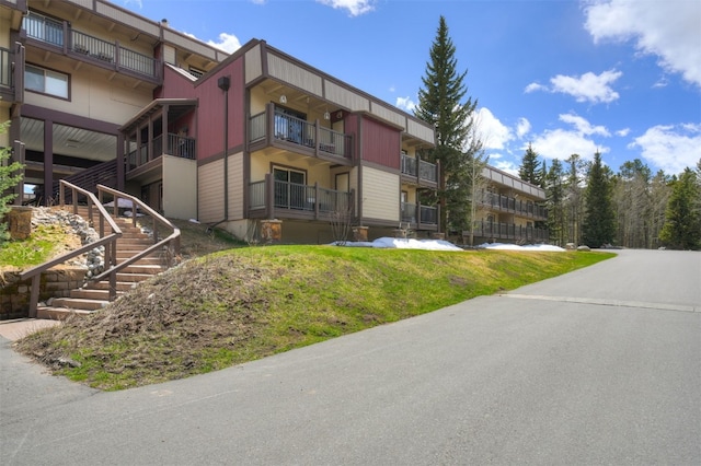 9359 State Highway 9 Unit G5, Breckenridge, CO 80424 - view of property featuring stairs