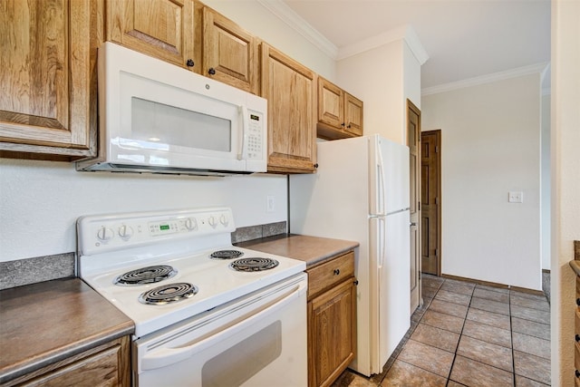 951 N Ten Mile Dr Unit C15, Frisco, CO 80443 - kitchen with white appliances and ornamental molding