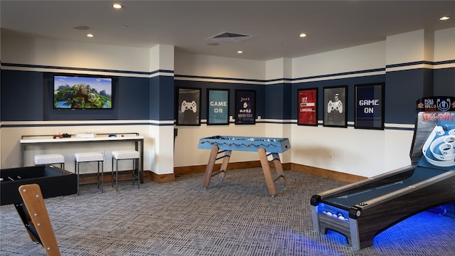 rec room featuring recessed lighting, carpet, visible vents, and baseboards