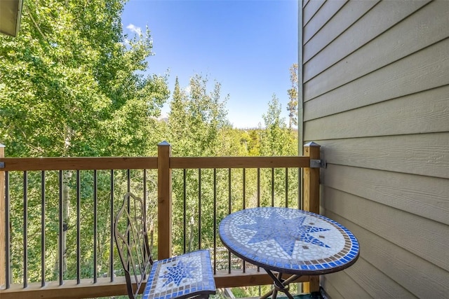 2200 Lodgepole Cir Unit 308, Silverthorne, CO 80498 - balcony with outdoor dining area
