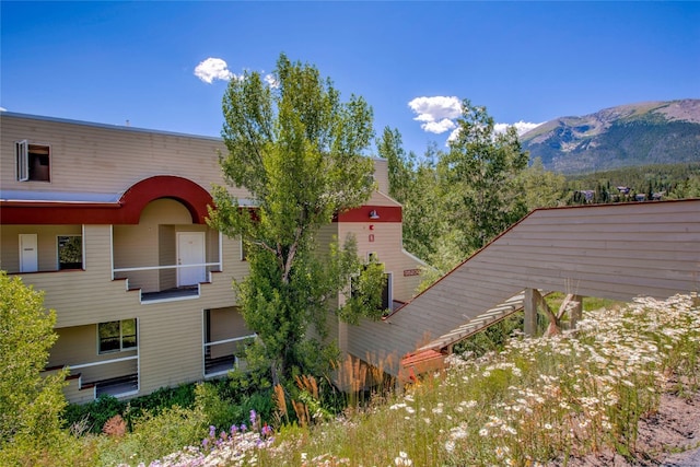 exterior space with a mountain view
