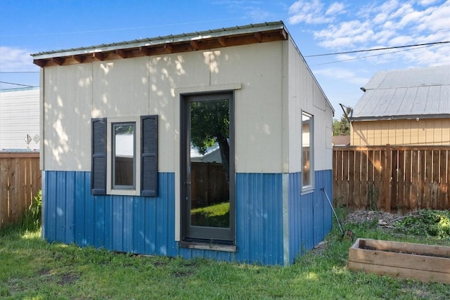 225 N Poplar St, Hayden, CO 81639 - view of outbuilding featuring a vegetable garden