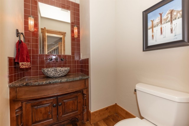 460 Two Cabins Dr, Silverthorne, CO 80498 - half bath featuring backsplash and vanity