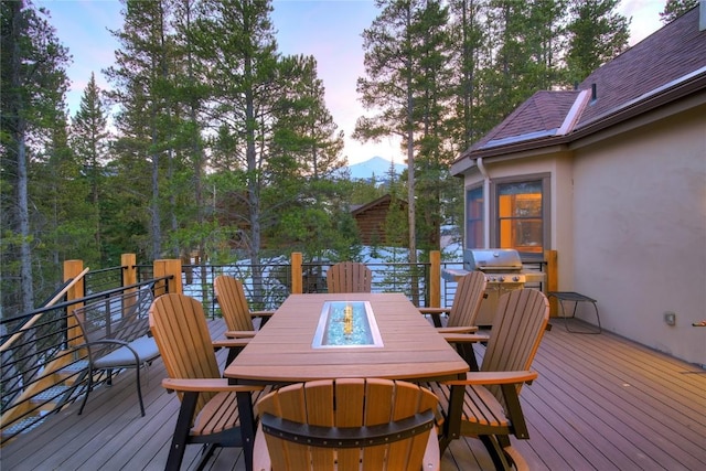 view of deck at dusk