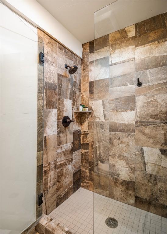 bathroom featuring walk in shower