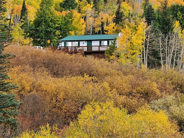 view of front of house featuring a deck