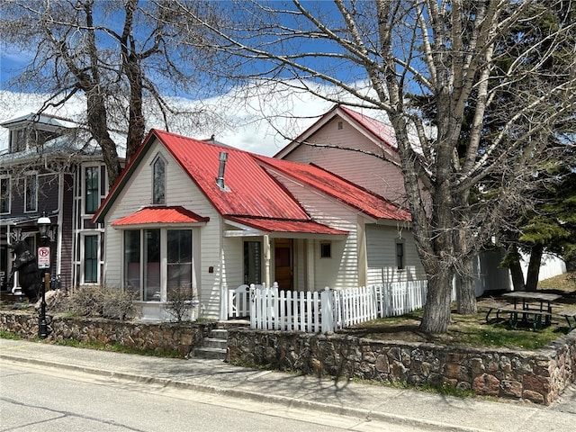 view of front of house