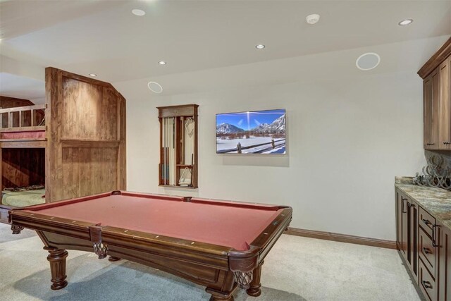 playroom featuring light colored carpet and pool table