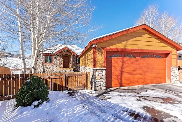 view of front of property featuring a garage