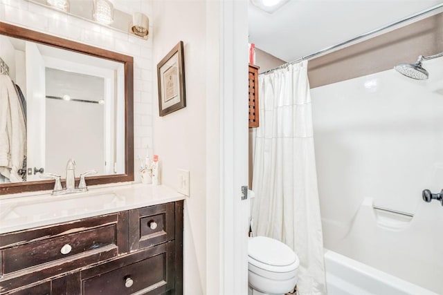 full bathroom featuring vanity, shower / tub combo with curtain, and toilet