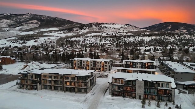 property view of mountains