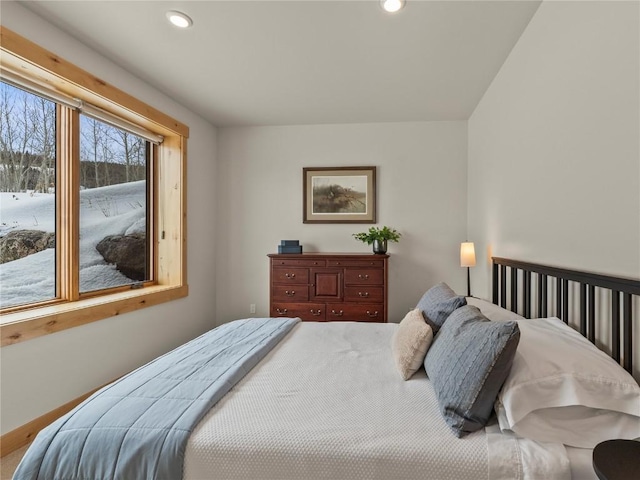 bedroom featuring recessed lighting