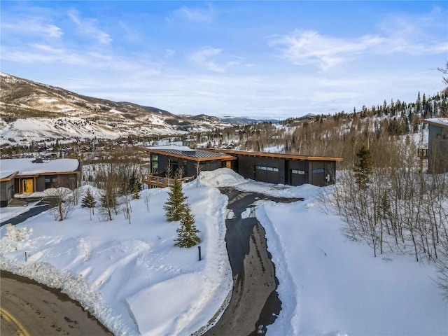 exterior space with a mountain view