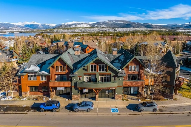 view of front of home with a mountain view