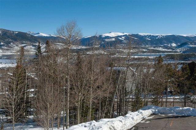 property view of mountains