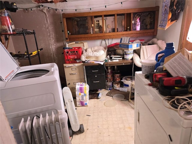 clothes washing area featuring washer / clothes dryer