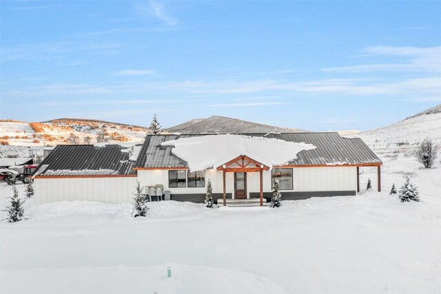 exterior space with a mountain view