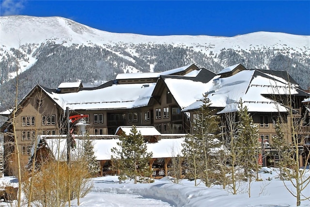 exterior space featuring a mountain view