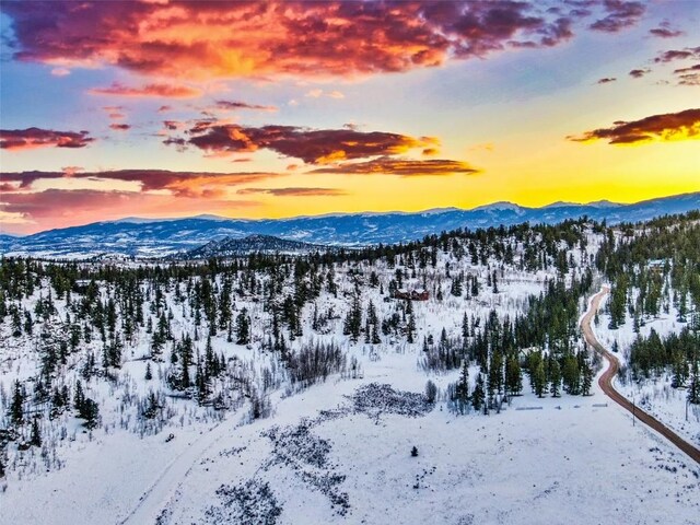 property view of mountains