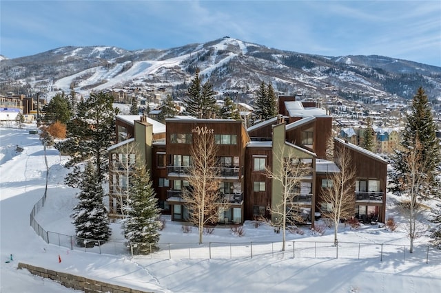 property view of mountains