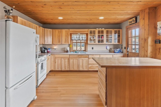 kitchen featuring sink, wooden ceiling, light hardwood / wood-style flooring, white appliances, and light brown cabinetry