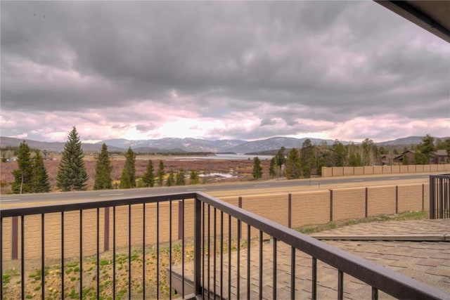 balcony featuring a mountain view