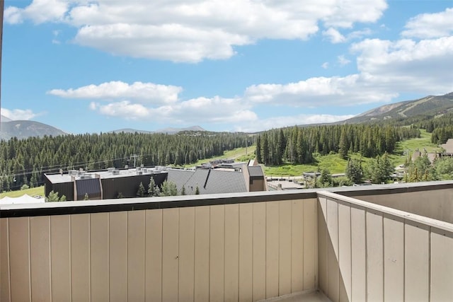 balcony featuring a mountain view