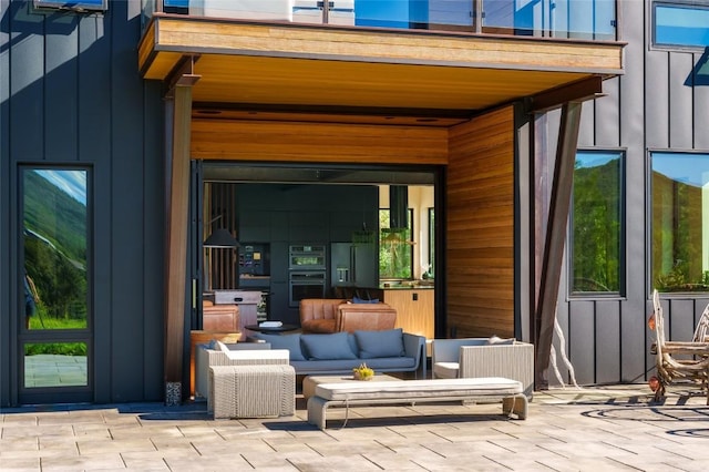 view of patio / terrace featuring an outdoor hangout area