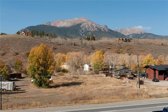 property view of mountains