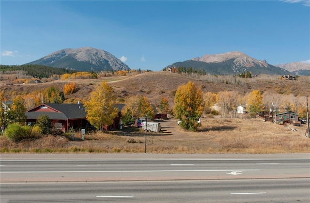 view of mountain feature