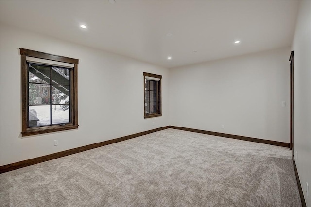 view of carpeted spare room