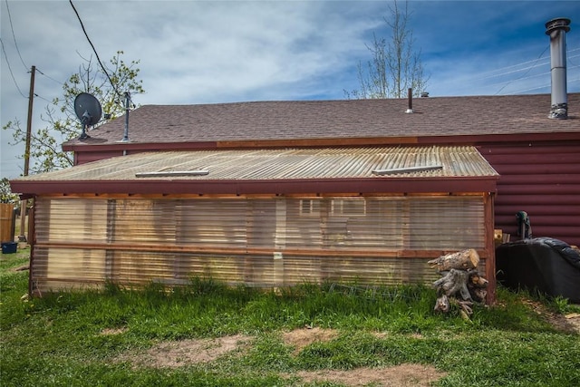 view of side of property