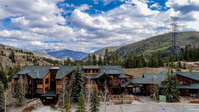 property view of mountains