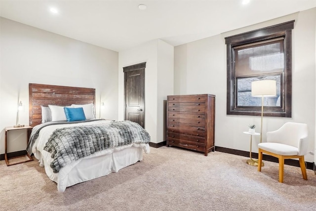 view of carpeted bedroom