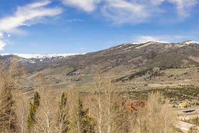 property view of mountains