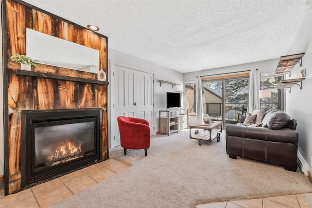 living room with light carpet and a textured ceiling