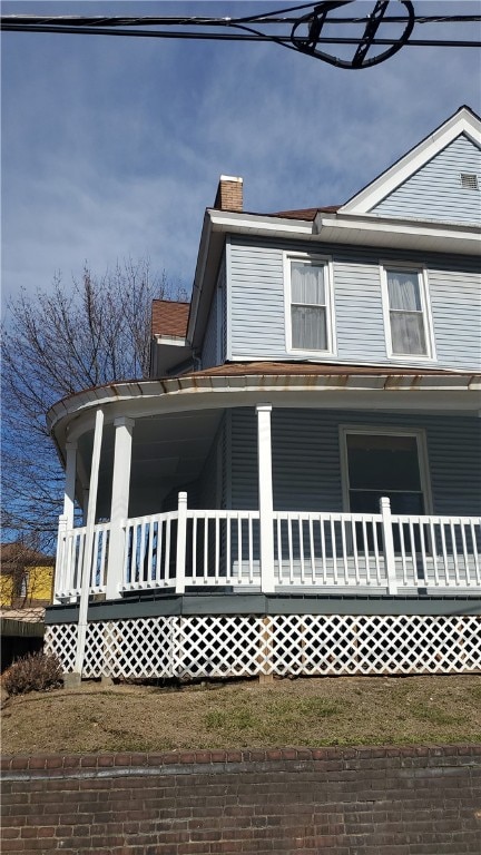 view of front of house featuring a porch