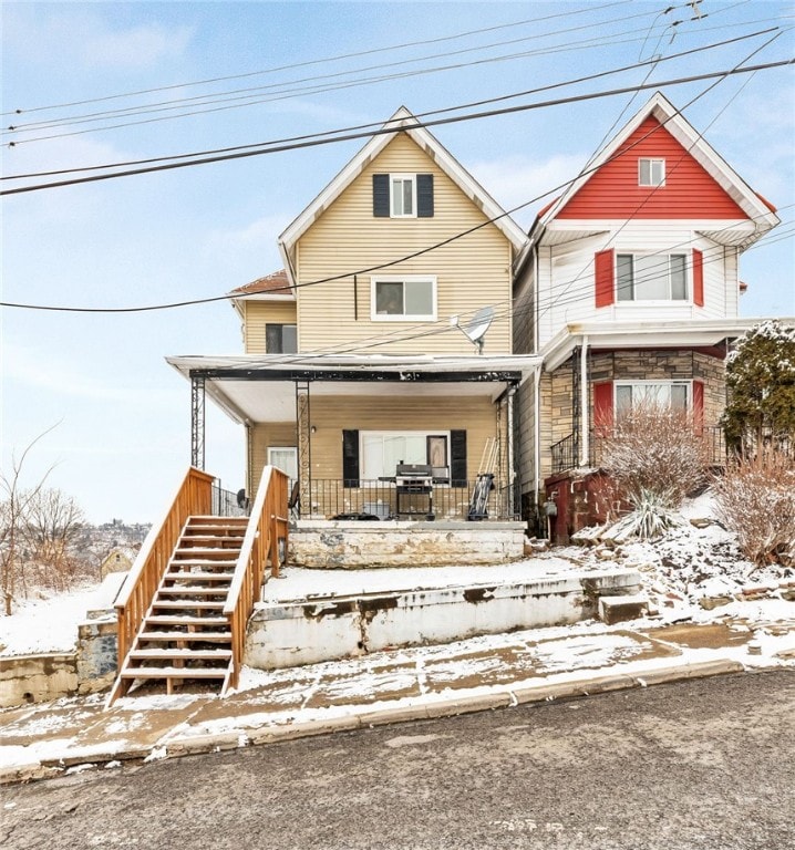 view of front of home with a porch