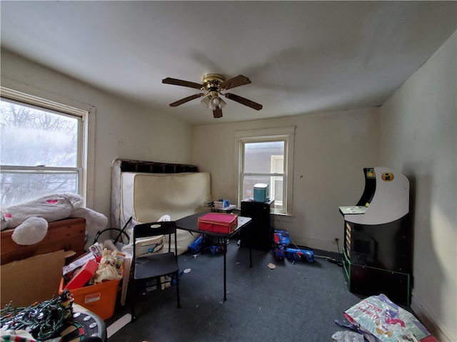 misc room featuring ceiling fan