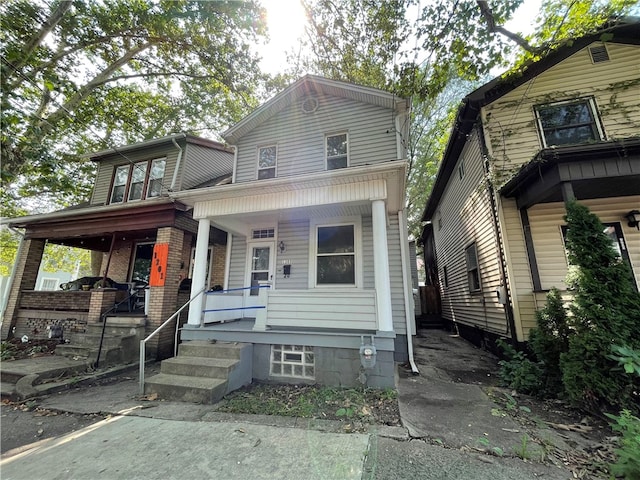 view of front of property with a porch