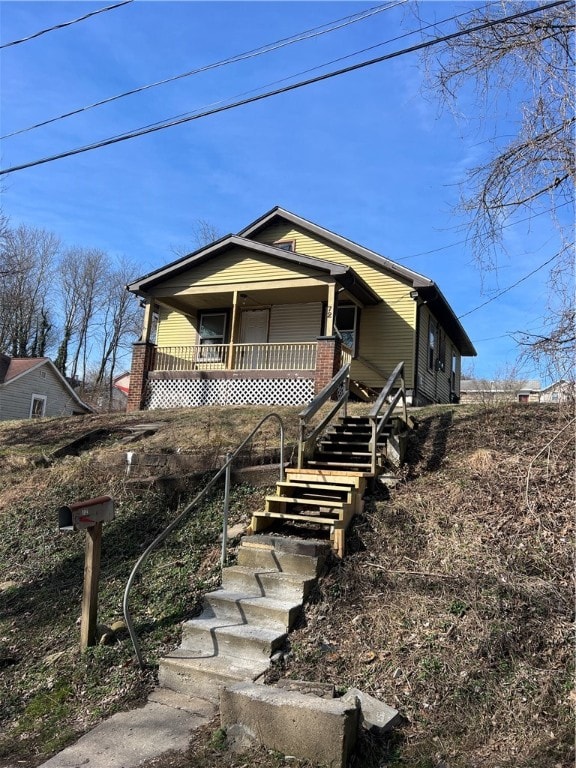 view of front of house