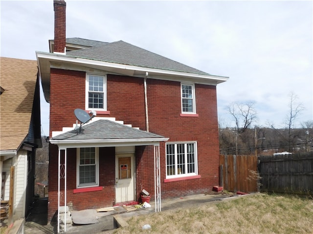 view of front of house