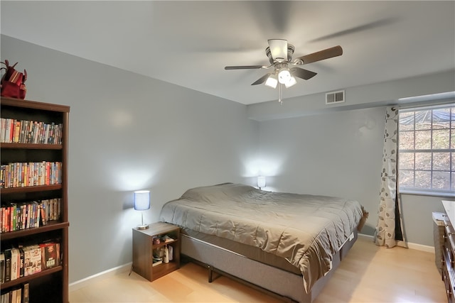 bedroom featuring ceiling fan