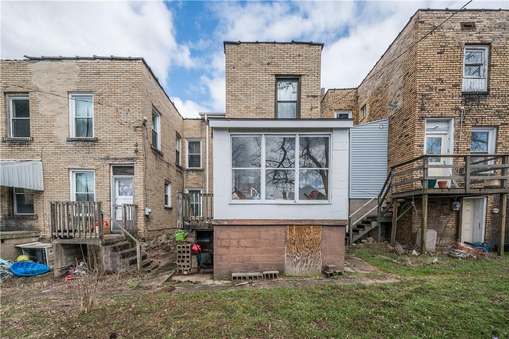 view of rear view of house