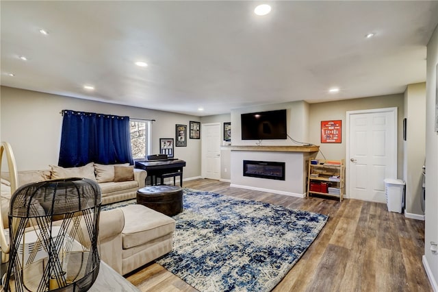 living room with light wood-type flooring